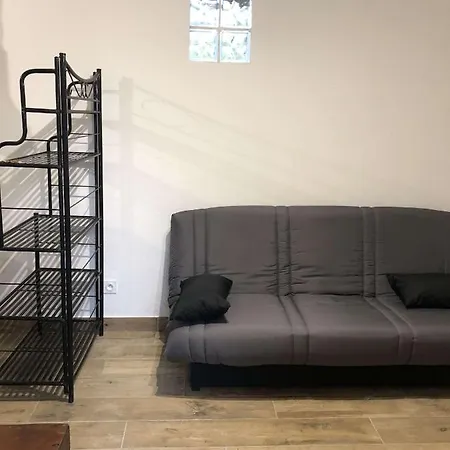 Guest house Studio St Saint-Come-d'Olt